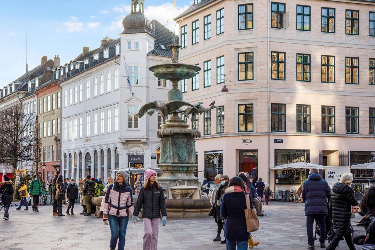 Sanders Leaves - Precious Two-Bedroom Penthouse In Downtown København Eksteriør billede